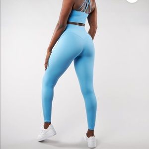 BuffBunny Live Free Leggings-Medium - Alaska Blue